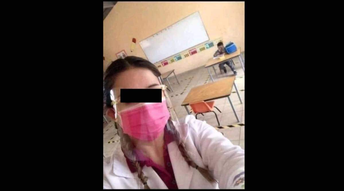 La maestra en una de las imágenes que circuló en redes sociales