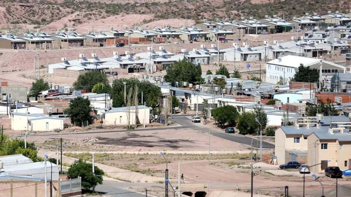 El programa Neuquén Habita prevé el desarrollo de 20 mil soluciones habitacionales. Fuente: (Gobierno de Neuquén)