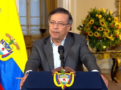 Petro convoca a consulta popular sobre reformas laboral y a la salud