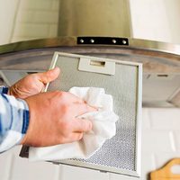 Olvidate de la grasa: así podés limpiar el filtro de la campana extractora con solo 2 ingredientes