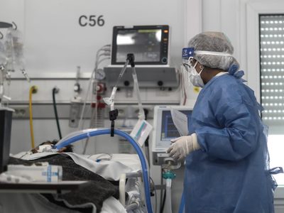 Este importante líder sindical fue internado por coronavirus en La Plata