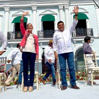 Sheinbaum niega división en Morena por la candidatura presidencial y llama “hermano” a Adán Agusto