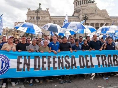 La CGT reveló que podría judicializar algunos puntos de la reforma laboral