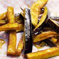 Bastones de berenjena fritos: crocantes y con un sabor único, una receta perfecta para tu cena