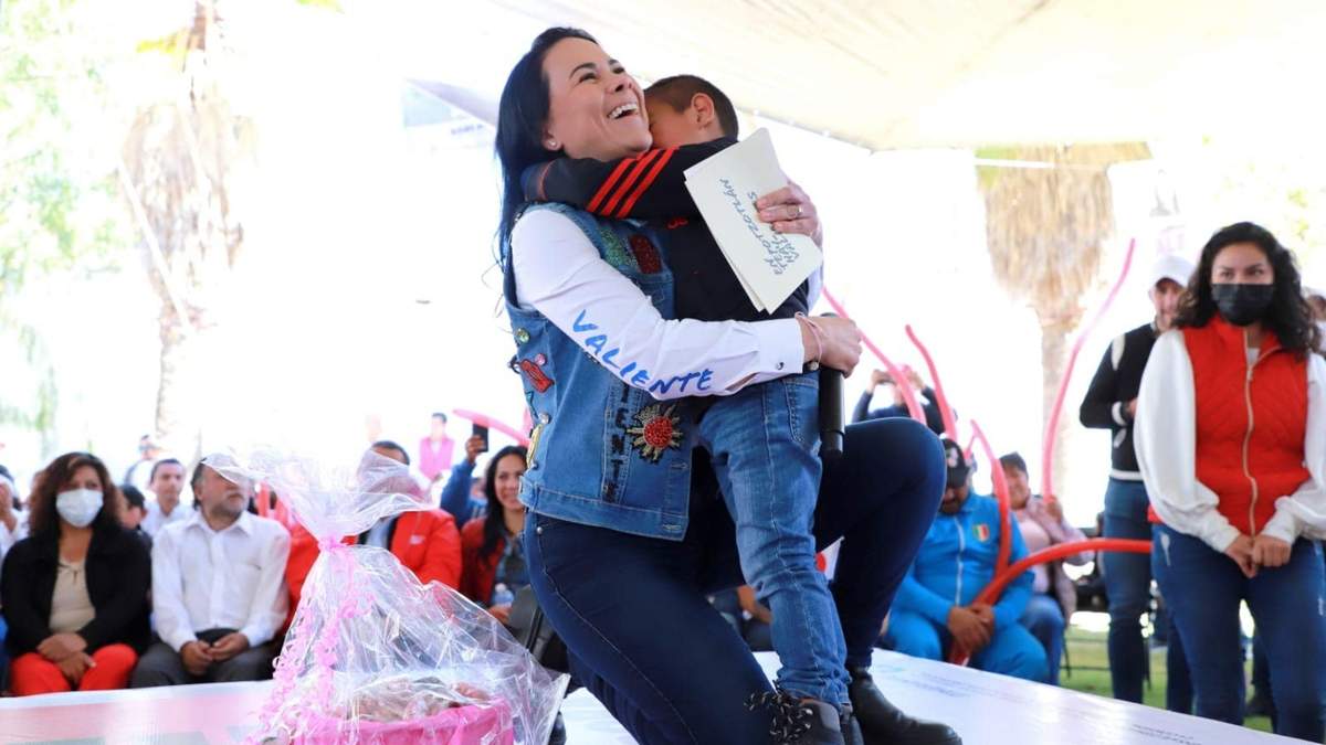 Alejandra del Moral
