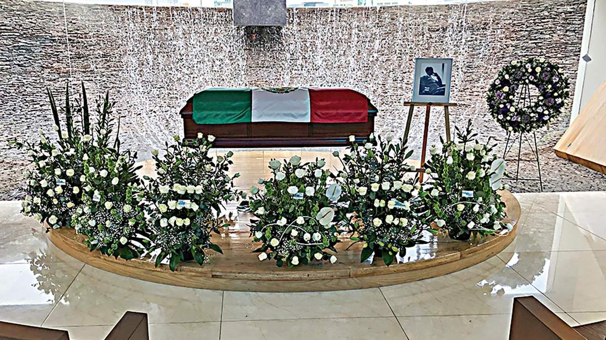 Funeral de Echeverría. La soledad