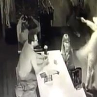 Asaltan a mano armada cine Tonalá en Cuauhtémoc y una cafetería en Coyoacán (Videos)
