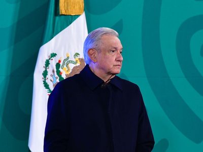 AMLO prepara campaña para defender su reforma eléctrica