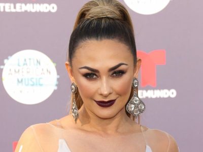 "¡No quiere parar!" Aracely Arámbula aparece así en "La Doña" y ¡todos enloquecen!