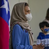 La afgana refugiada en Chile contó su historia: "Si querían llevarme, me lanzaba por la ventana"