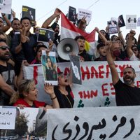 Más de 700 detenidos en nuevas protestas en Irán por la muerte de Mahsa Amini