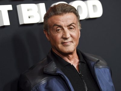 La tierna foto de Sylvester Stallone con su hija, Sistine Rose. ¿Se parecen?