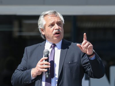 Alberto Fernández en Catamarca: “Caminemos hacia el futuro, no volvamos hacia atrás”