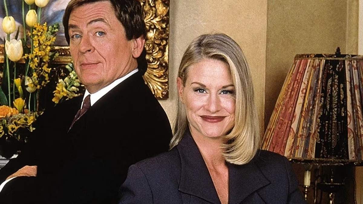C.C. Babcock y Niles, los frienemies de La Niñera.