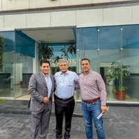 Alcalde de Cuautla prófugo estuvo en evento con la policía antes de revelarse vínculos con el narco