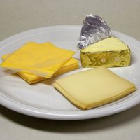 La ANMAT prohibió un queso por ser un "producto ilegal"