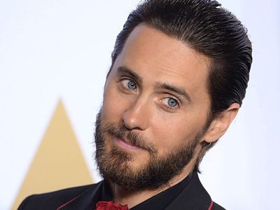 ¡Letal! Jared Leto aterra a sus fans con este video. ¡Al borde de la muerte!
