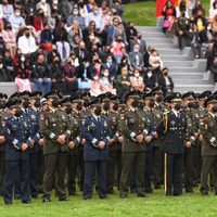 En una ceremonia encabezada por mandos de la Sedena y la Marina, se graduaron 82 jefes y oficiales