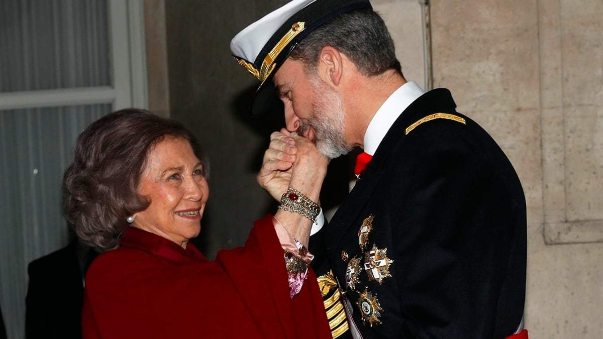 Doña Sofía y el rey Felipe VI. Fuente: (Instagram)
