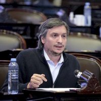 Máximo Kirchner: “Ahí está Cristina otra vez para sacarlos adelante”