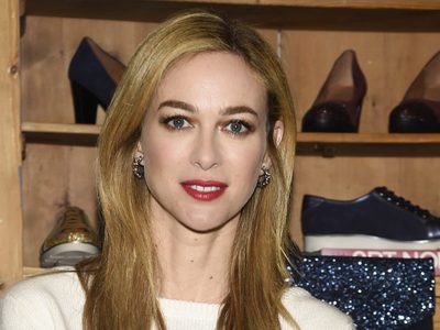 Cena con amigos: Marta Hazas celebró el "Yellow Day" en un famoso restaurante de Madrid