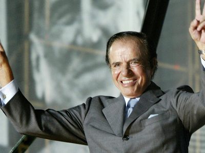 Carlos Menem colapsó la sección de fúnebres: quiénes le escribieron y qué dijeron