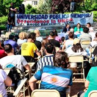 El Gobierno anunció un aumento para docentes universitarios
