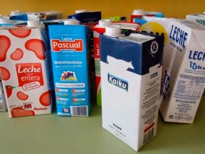 No tires el cartón de la leche y usalo para hacer estas paletas riquísimas para festejar el Día de la Niñez