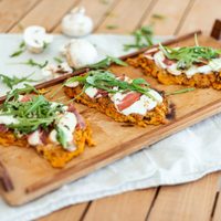 Pizza de zanahoria sin horno: mirá lo rápido que podés prepararla para una cena más sana