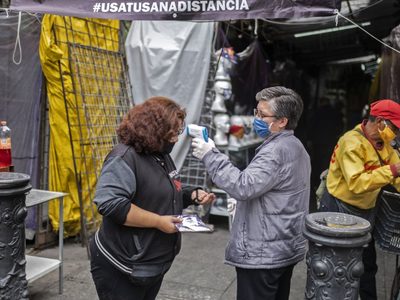 Casi 5.500 nuevos casos de coronavirus en México, cuando se preveía el “fin de la pandemia”