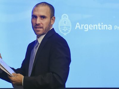 Deuda: empresarios hacen fuerza por un acuerdo del Gobierno con los bonistas