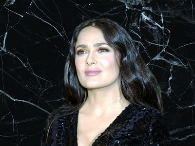 Por una condición física: Salma Hayek revela el hostigamiento que recibió a lo largo de su vida