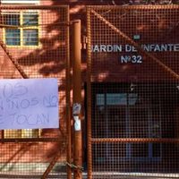Padres del Jardín 32 exigieron al fiscal, detalles de la causa por abusos