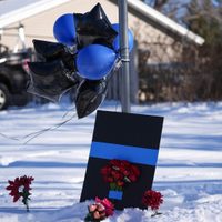 Matan a dos agentes de policía y un socorrista en Minnesota; el sospechoso es abatido