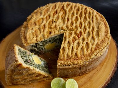 Tarta de pollo y acelga: una receta original para comer bien saludable