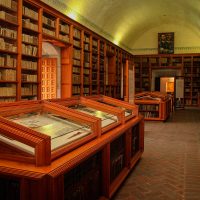 Biblioteca 'Fray Francisco de Burgoa” en Oaxaca, busca digitalizarse y hacer crecer su colección