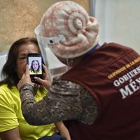 Se alcanza 96.3% de cobertura en vacunación de adultos mayores en tres alcaldías de la CDMX