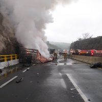 Chocan tráileres en Tlajomulco; hay cuatro muertos