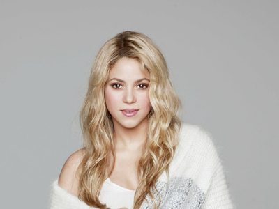 Súper solidaria: Shakira dona este increíble traje y nadie puede creer su buen gesto