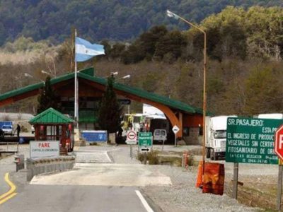 Creció el ingreso de chilenos por el paso Cardenal Samoré pero cayó el flujo hacia Chile