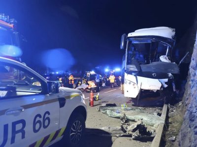 Al menos 32 colombianos heridos en accidente de autobús en Francia; hay dos muertos