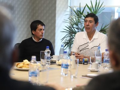 Petroleros firmaron un acuerdo para reforzar la seguridad de los trabajadores