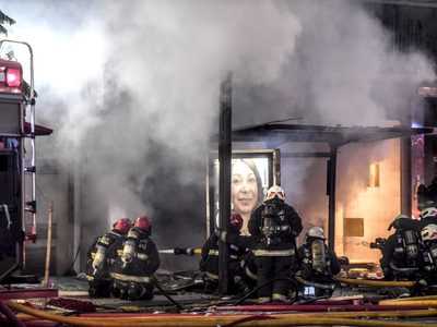 Incendio y explosión en Villa Crespo: fallecieron 2 bomberos y otros 6 debieron ser internados