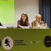 La argentina Samanta Schweblin gana el I Premio Aena de narrativa hispanoamericana con "El buen mal"