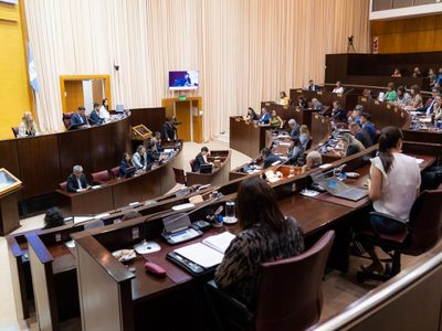 La Legislatura aprobó el Convenio Colectivo de Trabajo para estatales no convencionados