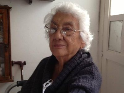 Fallece la poeta Dolores Castro Varela