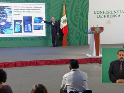 AMLO culpa a Telmex por campaña contra padrón de celulares y al INAI por defender a la empresa