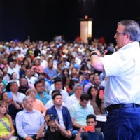 Ebrard asegura que ya rebasó a Sheinbaum; esto dijo de la resolución del INE sobre giras