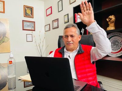 Senador de Colima denuncia detención de sus hijos