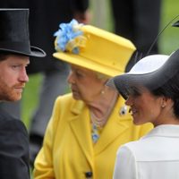 La Corona Británica en crisis: Meghan Markle toma un vuelo y se va